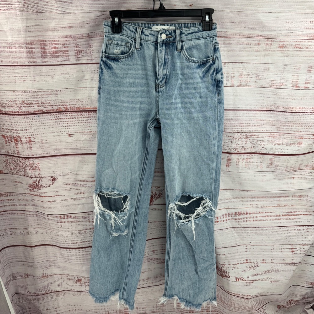 Altar'd State Jeans Womens Size 24 Distressed Straight Leg Light Wash Raw Hem
